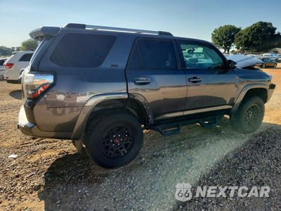 Trzecie zdjęcie samochodu z tyłu: 2019 TOYOTA 4RUNNER SR5 PREMIUM VIN:JTEZU5JR9K5204951 - miniatura
