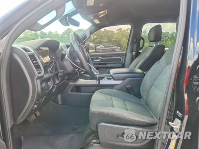 Zdjęcie 7 z 12 samochodu: 2023 RAM 1500 BIG HORN/LONE STAR VIN:1C6RREFT7PN640433 - miniatura