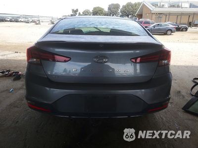 Zdjęcie 6 z 13 samochodu: 2019 HYUNDAI ELANTRA SE VIN:5NPD74LF4KH495135 - miniatura