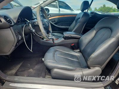 Zdjęcie 7 z 12 samochodu: 2005 MERCEDES-BENZ CLK 500 VIN:WDBTJ75J95F142435 - miniatura