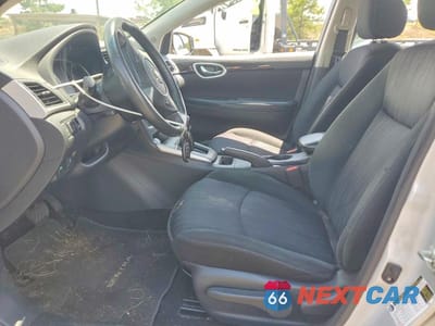 Zdjęcie 7 z 12 samochodu: 2019 NISSAN SENTRA SV VIN:3N1AB7AP2KY324761 - miniatura