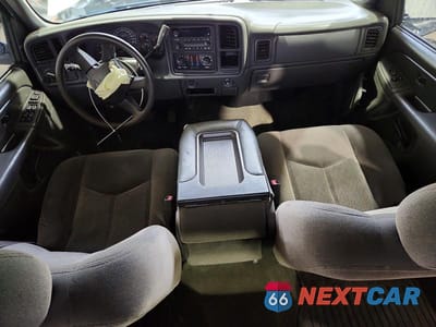 Zdjęcie 8 z 12 samochodu: 2006 CHEVROLET SILVERADO K1500 VIN:2GCEK13V261273189 - miniatura