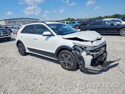 Czwarte zdjęcie samochodu z boku: 2024 KIA NIRO EX VIN:KNDCR3LE0R5129903 - miniatura