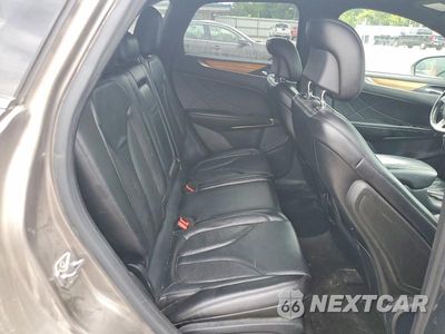 Zdjęcie 11 z 13 samochodu: 2016 LINCOLN MKC SELECT VIN:5LMCJ2D90GUJ26546 - miniatura