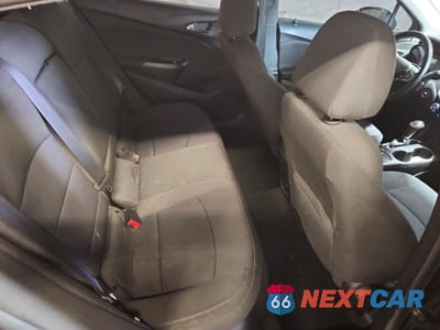 Zdjęcie 10 z 13 samochodu: 2018 CHEVROLET CRUZE LT VIN:1G1BE5SM1J7140504 - miniatura