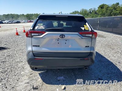 Zdjęcie 6 z 13 samochodu: 2023 TOYOTA RAV4 XLE VIN:2T3W1RFVXPW240953 - miniatura