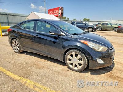 Czwarte zdjęcie samochodu z boku: 2013 HYUNDAI ELANTRA LIMITED VIN:KMHDH4AE6DU674577 - miniatura