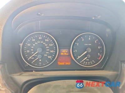 Zdjęcie 9 z 12 samochodu: 2007 BMW 328 I SULEV VIN:WBAVC53507FZ72414 - miniatura