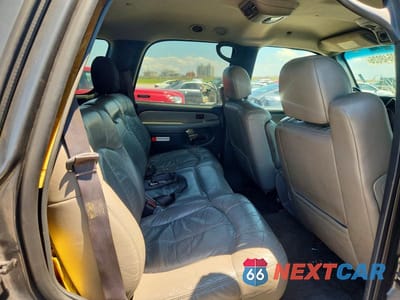 Zdjęcie 11 z 13 samochodu: 2001 CHEVROLET TAHOE C1500 VIN:1GNEC13T61R177908 - miniatura