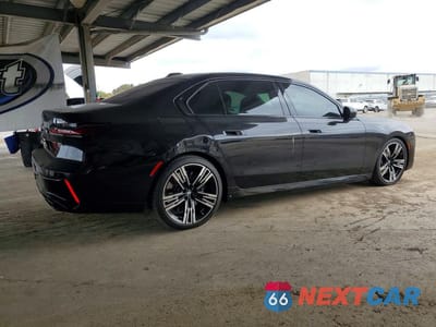 Trzecie zdjęcie samochodu z tyłu: 2024 BMW 760 XI VIN:WBA33EJ04RCP67312 - miniatura