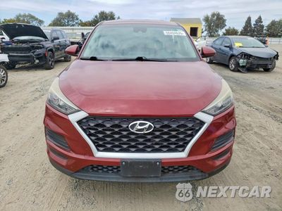 Piąte zdjęcie samochodu w środku: 2019 HYUNDAI TUCSON SE VIN:KM8J2CA47KU957072 - miniatura