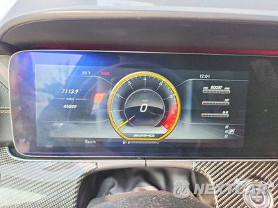 Zdjęcie 9 z 12 samochodu: 2018 MERCEDES-BENZ E 63 AMG-S VIN:WDDZF8KB8JA229580 - miniatura