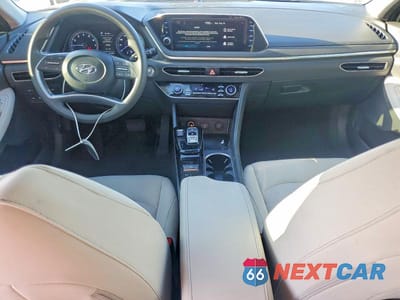 Zdjęcie 8 z 12 samochodu: 2023 HYUNDAI SONATA SEL VIN:KMHL64JA6PA261711 - miniatura