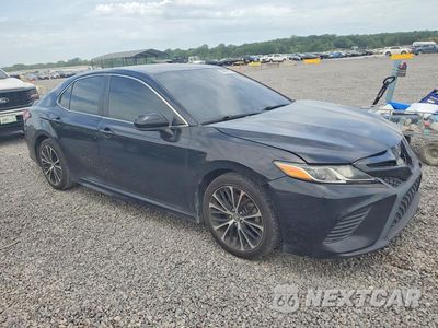 Czwarte zdjęcie samochodu z boku: 2019 TOYOTA CAMRY SE VIN:4T1B11HK5KU734206 - miniatura