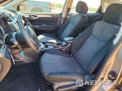 Zdjęcie 7 z 13 samochodu: 2014 NISSAN SENTRA S VIN:3N1AB7AP2EL693167 - miniatura