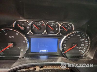 Zdjęcie 9 z 12 samochodu: 2018 GMC SIERRA K2500 SLT VIN:1GT12TEY1JF273588 - miniatura