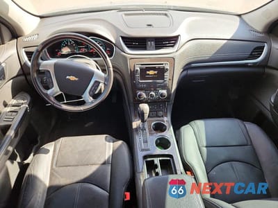 Zdjęcie 8 z 13 samochodu: 2017 CHEVROLET TRAVERSE LT VIN:1GNKVHKDXHJ108325 - miniatura