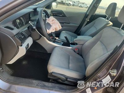 Zdjęcie 7 z 12 samochodu: 2016 HONDA ACCORD LX VIN:1HGCR2F32GA089950 - miniatura
