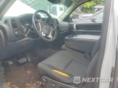 Zdjęcie 8 z 12 samochodu: 2013 GMC SIERRA C1500 SLE VIN:1GTR1VE00DZ102345 - miniatura