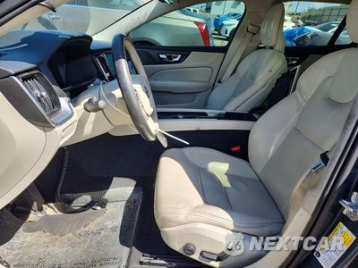 Zdjęcie 7 z 12 samochodu: 2020 VOLVO V60 CROSS COUNTRY T5 MOMENTUM VIN:YV4102WK3L1047883 - miniatura