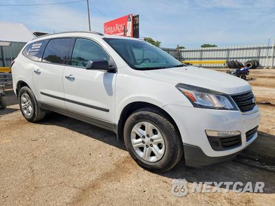 Czwarte zdjęcie samochodu z boku: 2017 CHEVROLET TRAVERSE LS VIN:1GNKRFED8HJ312299 - miniatura
