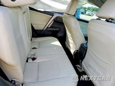 Zdjęcie 11 z 13 samochodu: 2017 TOYOTA RAV4 LE VIN:JTMZFREV5HJ122339 - miniatura