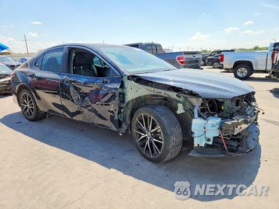 Czwarte zdjęcie samochodu z boku: 2021 TOYOTA CAMRY SE VIN:4T1G11AK3MU435459 - miniatura