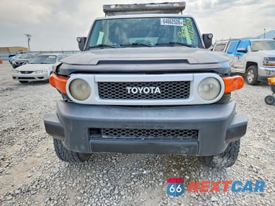 Piąte zdjęcie samochodu w środku: 2008 TOYOTA FJ CRUISER BASE VIN:JTEBU11F38K035696 - miniatura