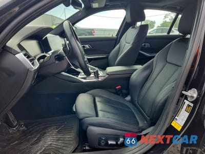 Zdjęcie 7 z 12 samochodu: 2021 BMW 330I VIN:3MW5R1J09M8C02599 - miniatura