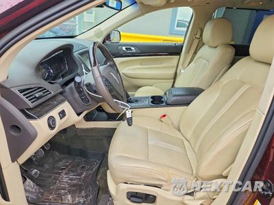 Zdjęcie 7 z 13 samochodu: 2018 LINCOLN MKT VIN:2LMHJ5AT7JBL00625 - miniatura