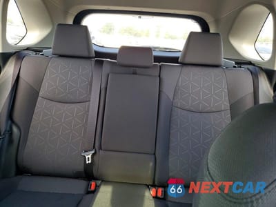 Zdjęcie 10 z 13 samochodu: 2025 TOYOTA RAV4 HYBRID XLE VIN:JTMRWRFV3SD333026 - miniatura