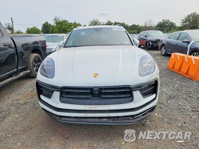 Piąte zdjęcie samochodu w środku: 2024 PORSCHE MACAN S VIN:WP1AG2A56RLB36830 - miniatura