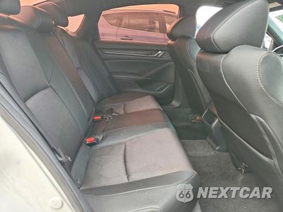 Zdjęcie 10 z 12 samochodu: 2020 HONDA ACCORD SPORT VIN:1HGCV1F33LA095286 - miniatura