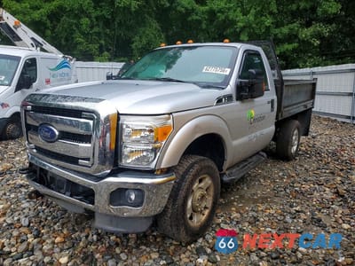 2012 FORD F350 SUPER DUTY FLATBED TRUCK 1FTRF3B69CEC37506 - główne zdjęcie licytacji z USA - miniatura