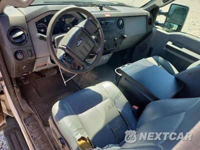 Zdjęcie 8 z 14 samochodu: 2013 FORD F450 SUPER DUTY VIN:1FDUF4GY2DEB10927 - miniatura