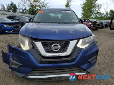 Piąte zdjęcie samochodu w środku: 2017 NISSAN MURANO VIN:KNMAT2MV3HP555668 - miniatura