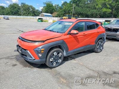 2024 HYUNDAI KONA SEL KM8HBCAB3RU104126 - główne zdjęcie licytacji z USA - miniatura