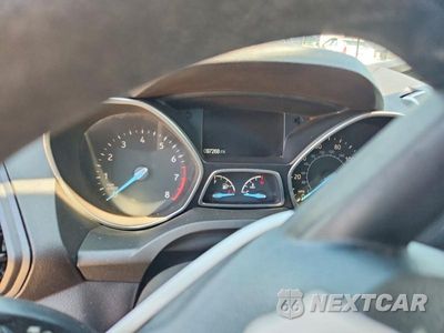 Zdjęcie 9 z 13 samochodu: 2018 FORD ESCAPE SE VIN:1FMCU9GD7JUA87223 - miniatura