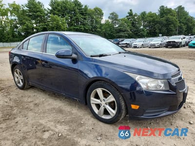 Czwarte zdjęcie samochodu z boku: 2014 CHEVROLET CRUZE LT VIN:1G1PE5SB3E7219036 - miniatura
