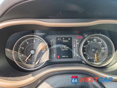 Zdjęcie 9 z 14 samochodu: 2017 JEEP CHEROKEE SPORT VIN:1C4PJMAB4HW654298 - miniatura