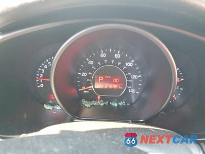 Zdjęcie 9 z 12 samochodu: 2014 KIA SOUL BASE VIN:KNDJN2A23E7007461 - miniatura