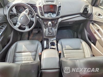 Zdjęcie 8 z 13 samochodu: 2016 FORD ESCAPE TITANIUM VIN:1FMCU9J98GUB90633 - miniatura