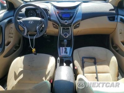 Zdjęcie 8 z 12 samochodu: 2013 HYUNDAI ELANTRA GLS VIN:5NPDH4AEXDH197621 - miniatura