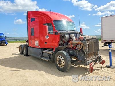 Czwarte zdjęcie samochodu z boku: 2021 KENWORTH T680 SEMI TRUCK VIN:1XKYD49XXMJ448152 - miniatura