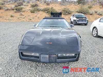 Piąte zdjęcie samochodu w środku: 1986 CHEVROLET CORVETTE VIN:1G1YY6780G5902275 - miniatura