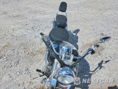 Piąte zdjęcie samochodu w środku: 2004 SUZUKI VL800 VIN:JS1VS54A842103087 - miniatura