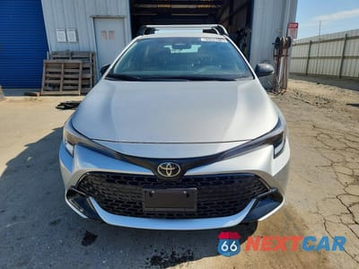 Piąte zdjęcie samochodu w środku: 2026 TOYOTA COROLLA HATCHBACK SE VIN:JTND4MBE4T3263161 - miniatura
