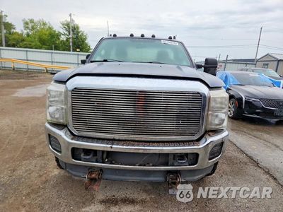 Piąte zdjęcie samochodu w środku: 2016 FORD F250 SUPER DUTY VIN:1FTBF2B68GEA10308 - miniatura