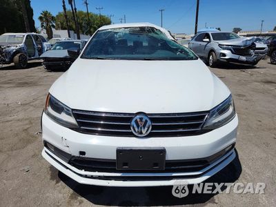 Piąte zdjęcie samochodu w środku: 2016 VOLKSWAGEN JETTA SPORT VIN:3VWD17AJ4GM367275 - miniatura