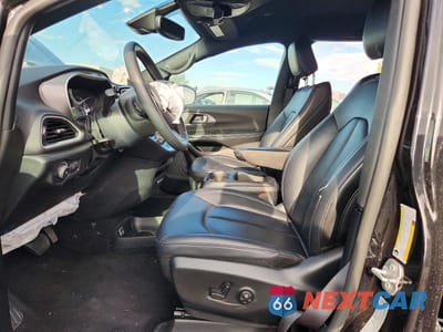Zdjęcie 7 z 14 samochodu: 2025 CHRYSLER PACIFICA SELECT VIN:2C4RC1BG8SR532359 - miniatura